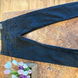 Classic Black Men’s Levi’s Jeans